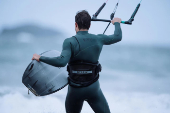 Kitesurf harness